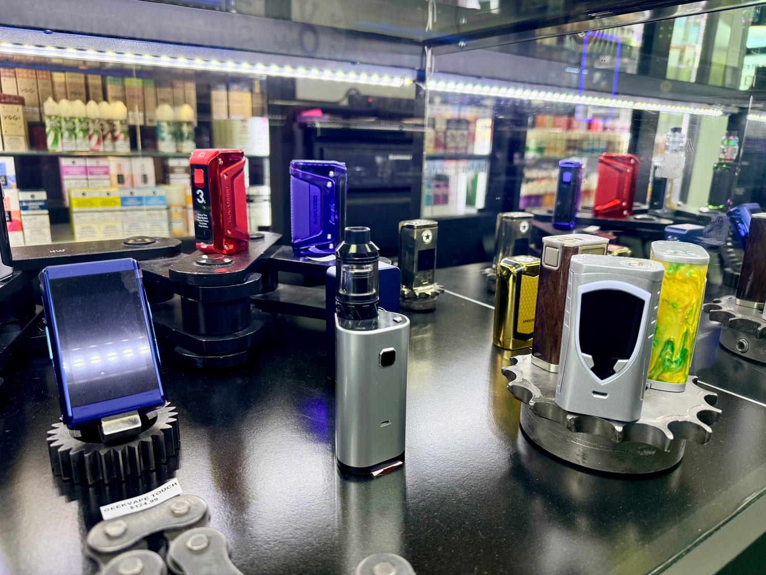 Mods, Kits & Pods at Vapor Outlet